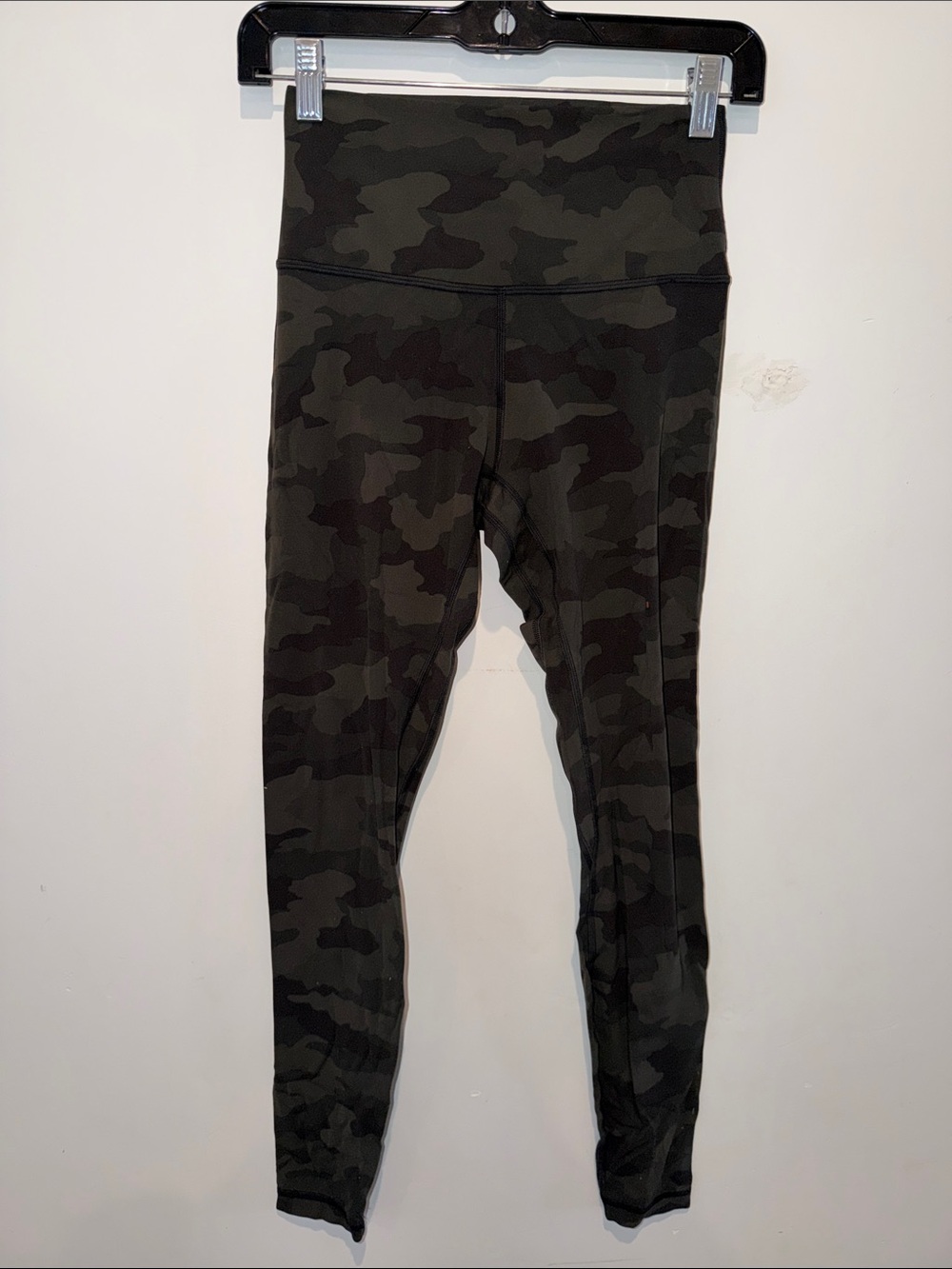 Lululemon Camo Leggings Women’s Size 6